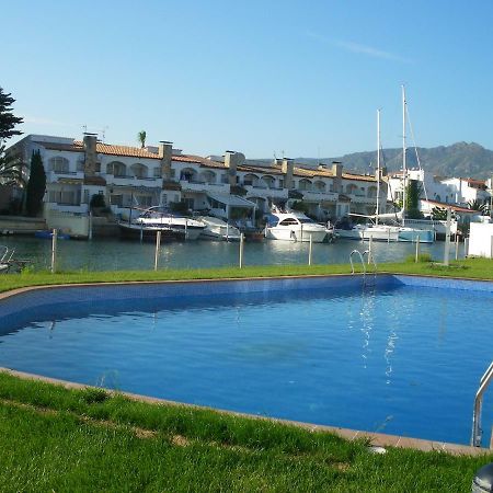 Apartamento Al Canal Росес Екстериор снимка