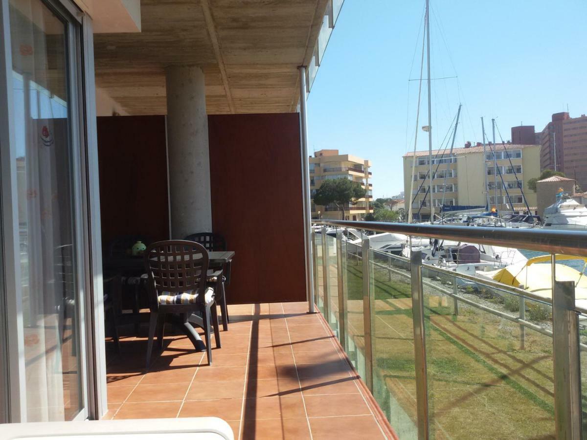 Apartamento Al Canal Росес Екстериор снимка